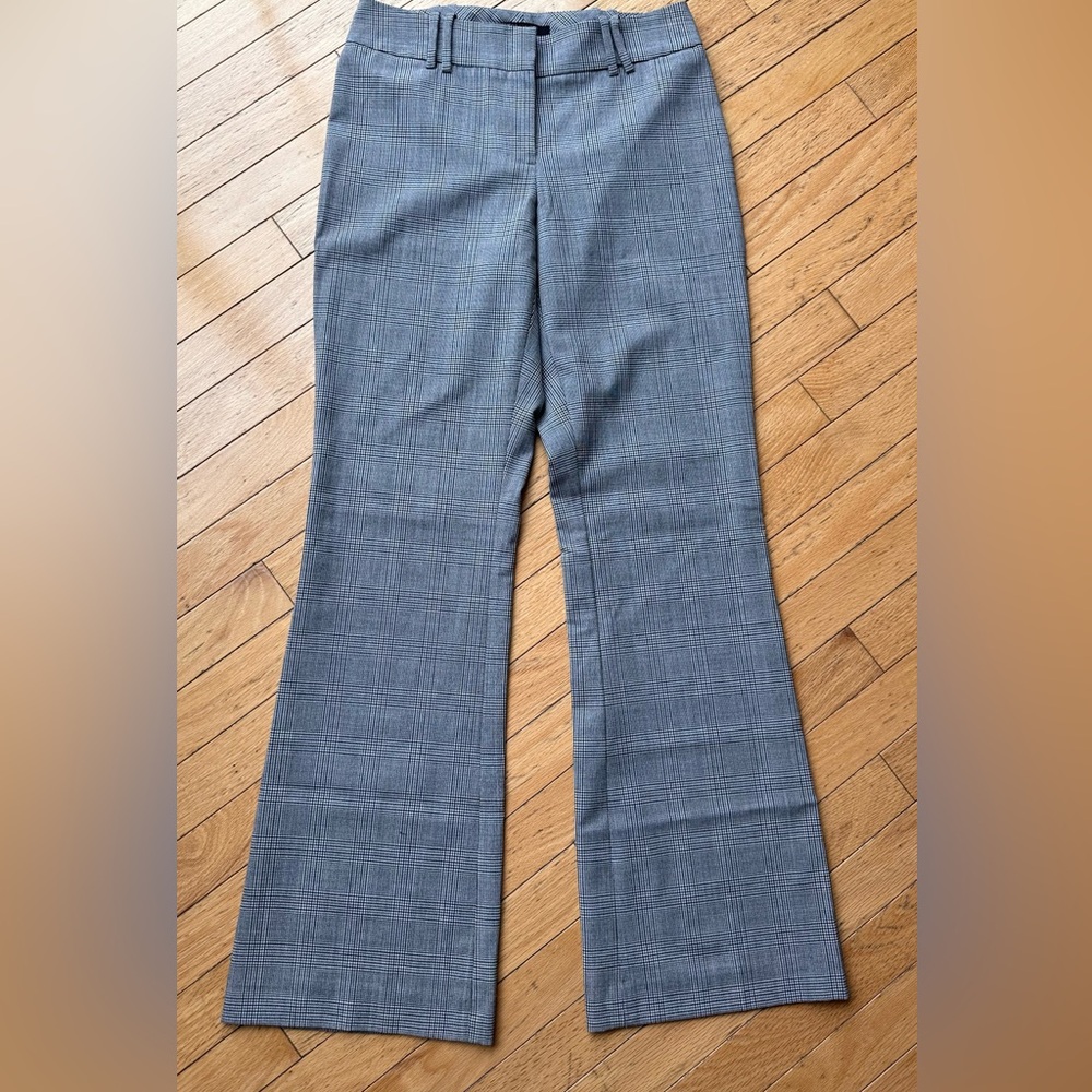 The Limited Stretch Black and White women’s Plaid Trousers Pants